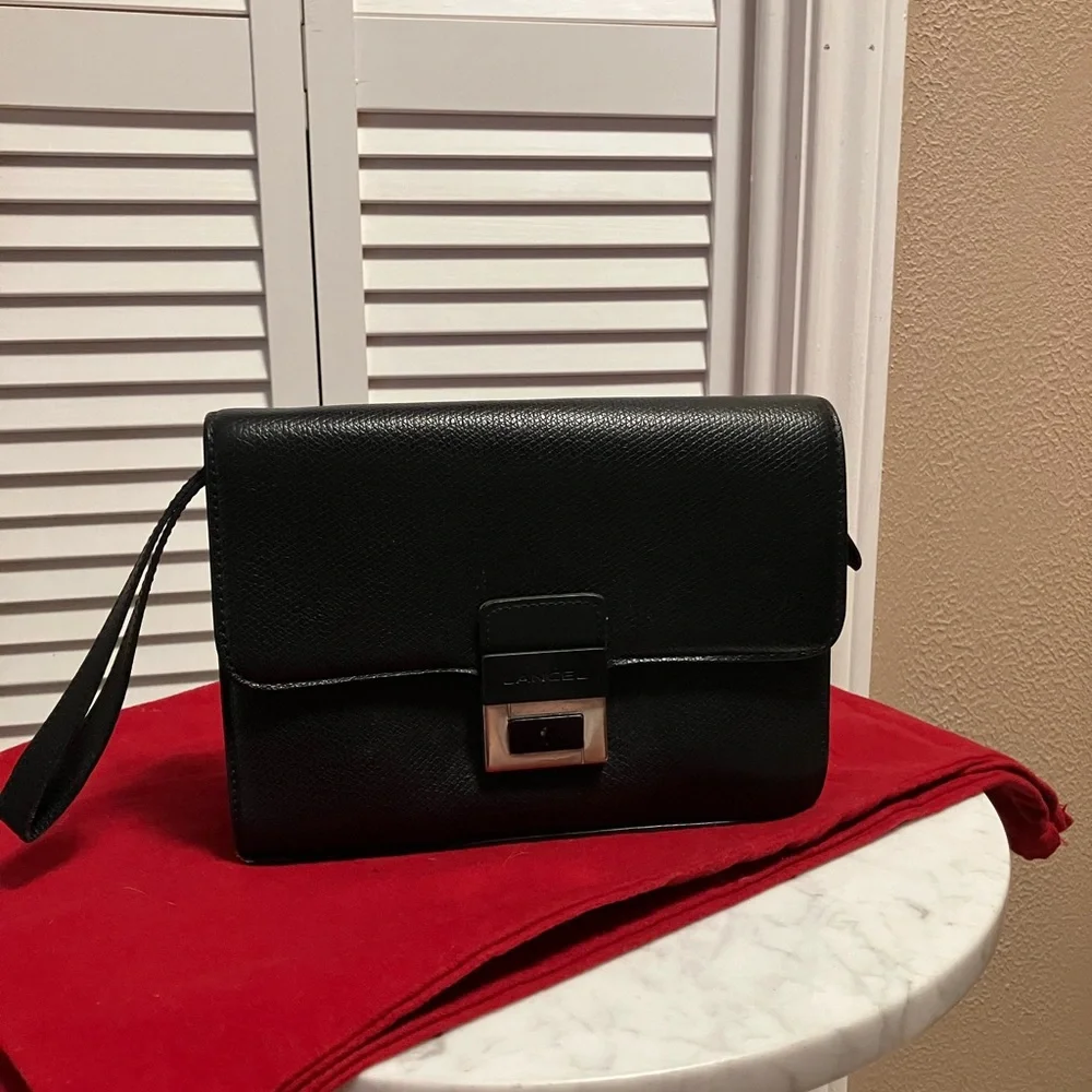 Stunning Vintage LANCEL Paris Pouch Organizer with Keys Wristlet Made in France